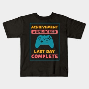 Happy Last Day of School For Teachers Students,Unlocked Vingtage Gaming Kids T-Shirt